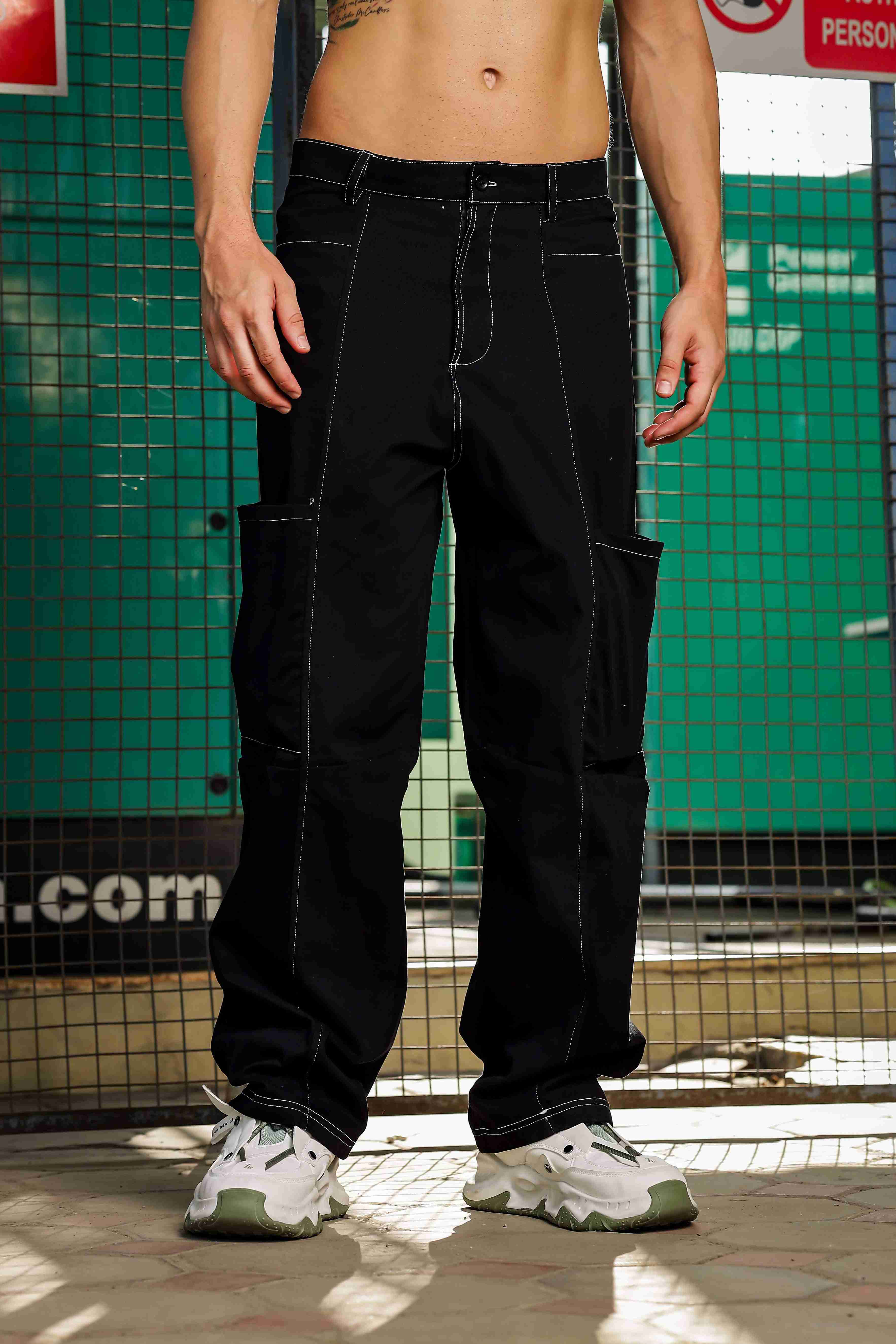 Unisex Baggy Fit Mid Rise Pure Cotton Cargos Trousers