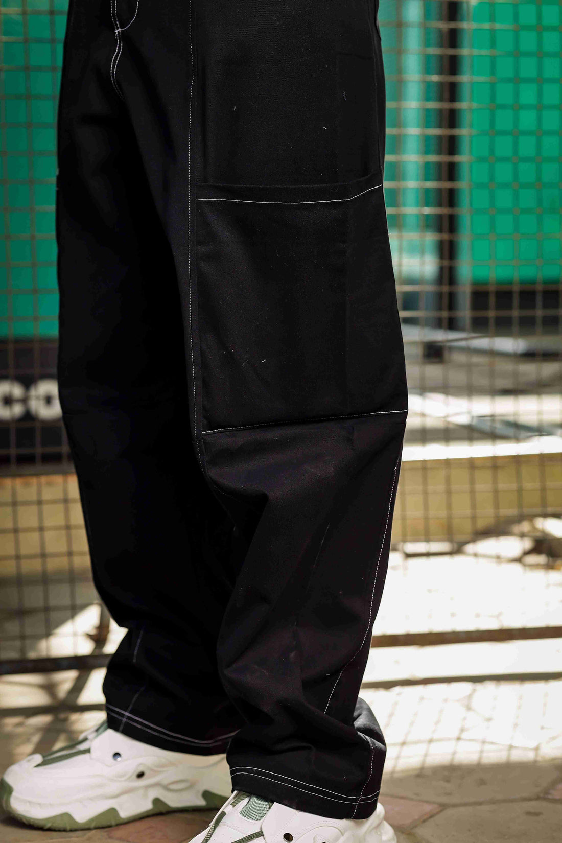 Unisex Baggy Fit Mid Rise Pure Cotton Cargos Trousers