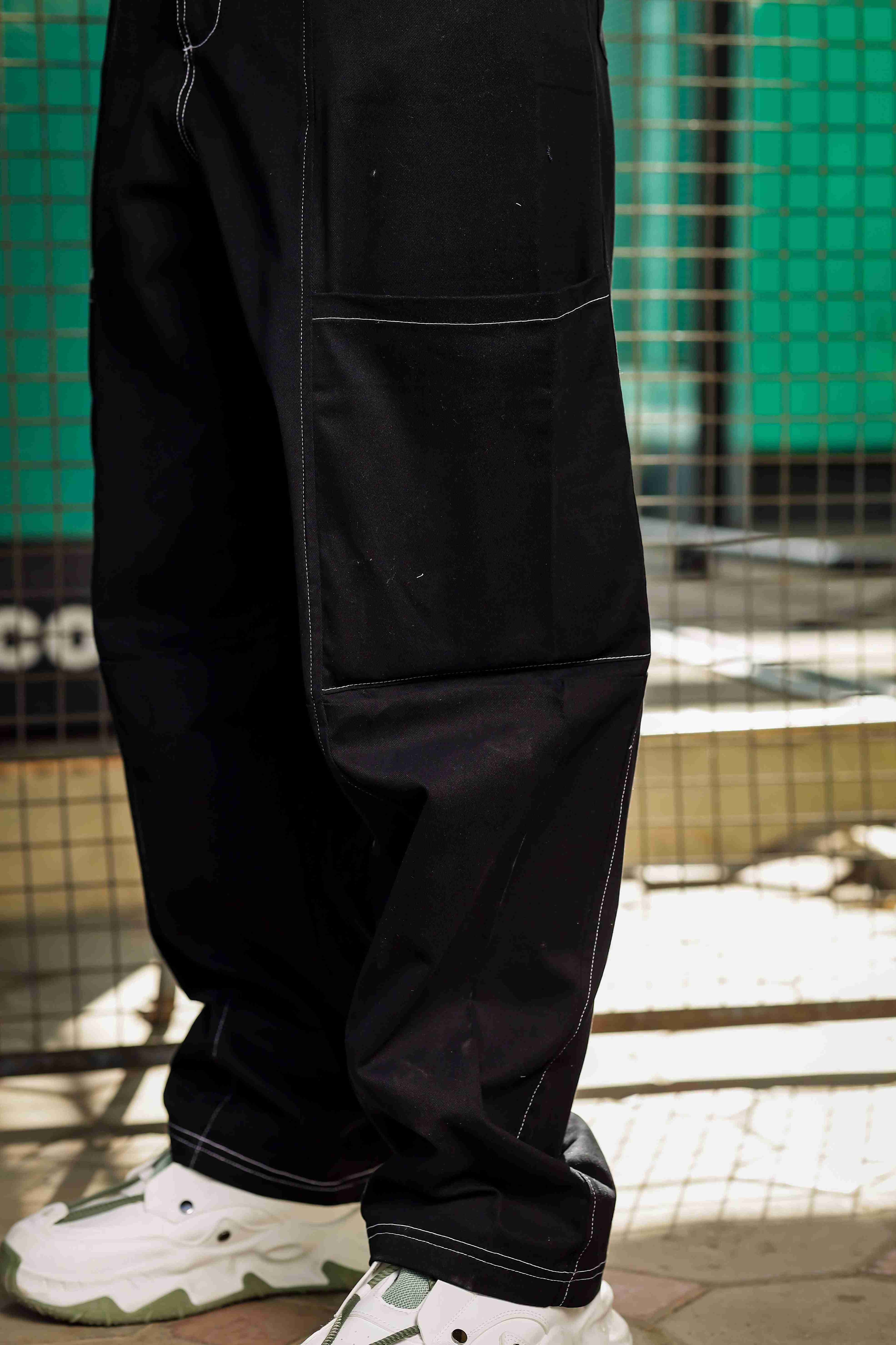 Unisex Baggy Fit Mid Rise Pure Cotton Cargos Trousers