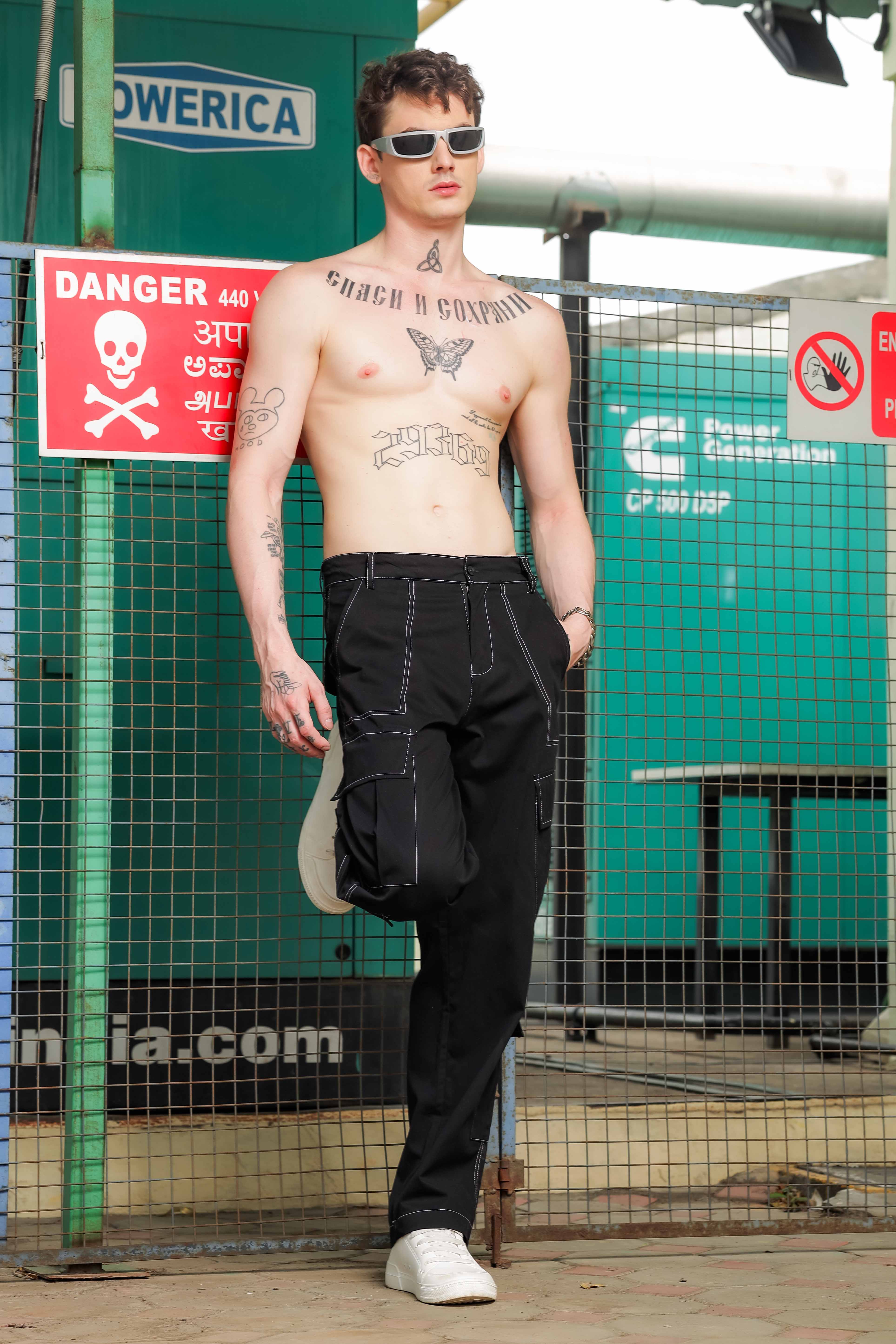 Unisex Mid-Rise Baggy Fit Parachute Cotton Cargo Trousers