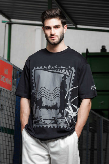 Black Oversized Printed Drop-Shoulder Sleeve Pure Cotton T-shirt