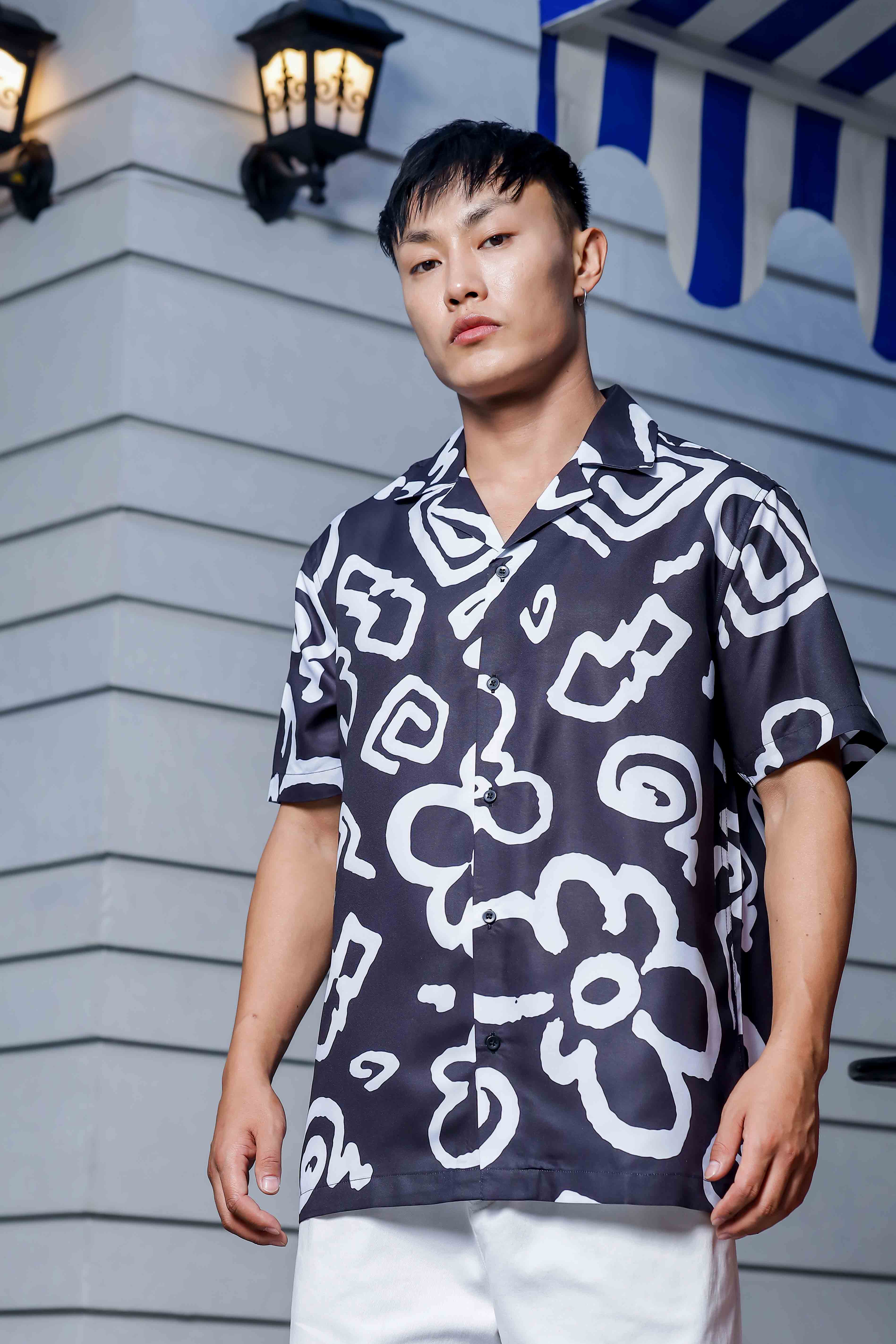 Black Abstract Floral Printed Cuban Collar Oversized Resort Shirt