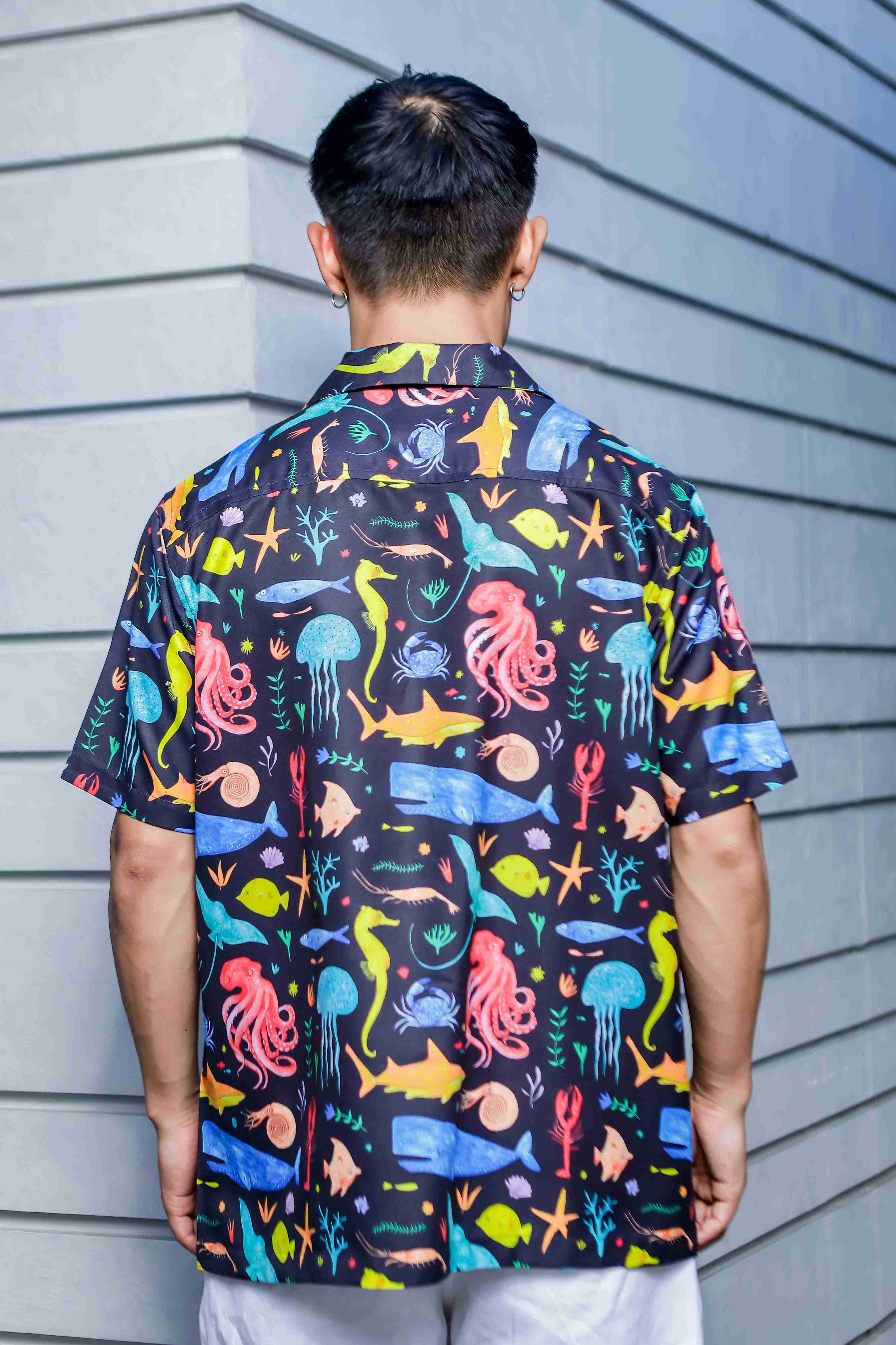 Unisex Black Abstract Printed Cuban Collar Classic Relaxed Fit Resort Shirt