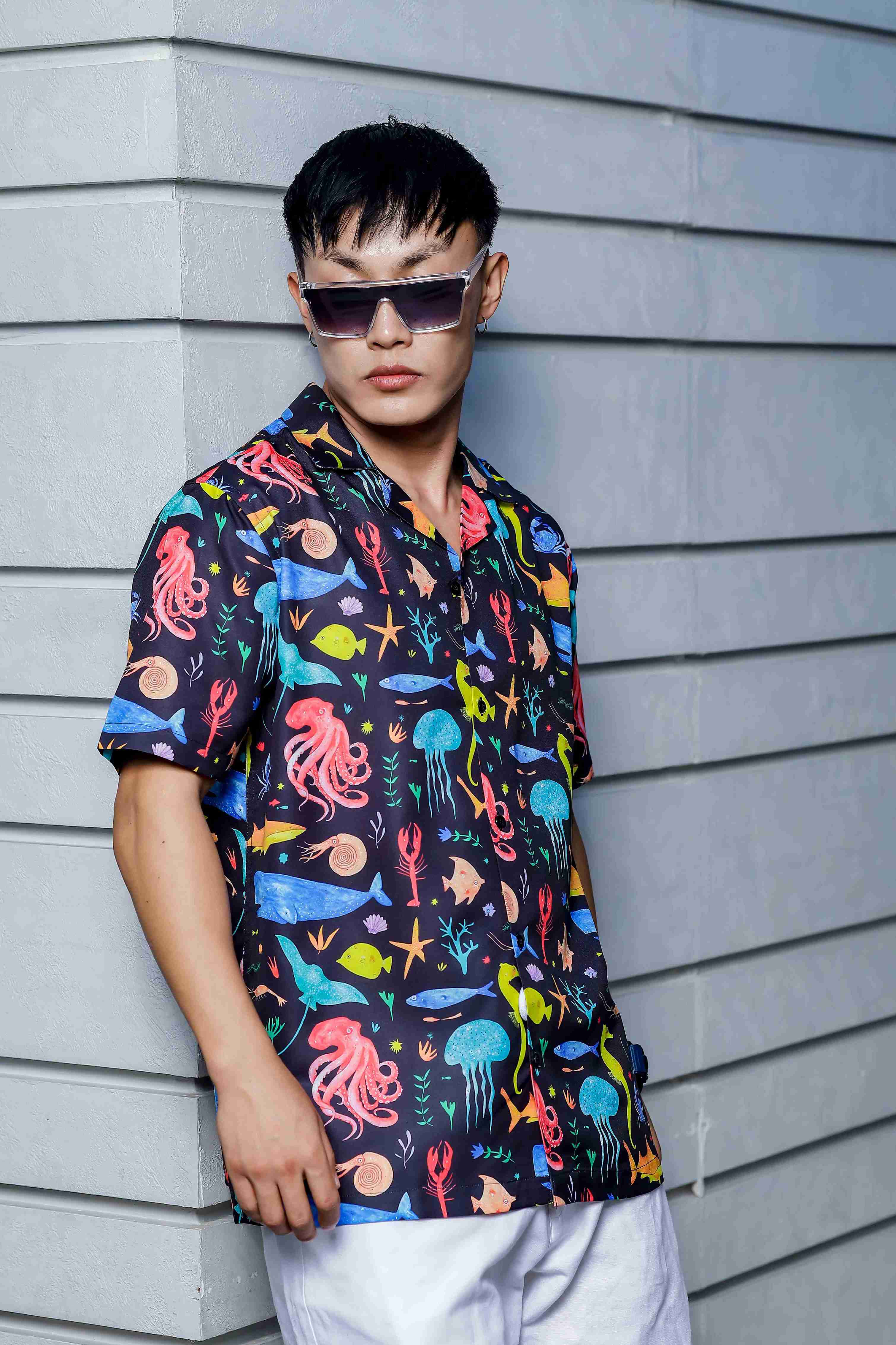 Unisex Black Abstract Printed Cuban Collar Classic Relaxed Fit Resort Shirt