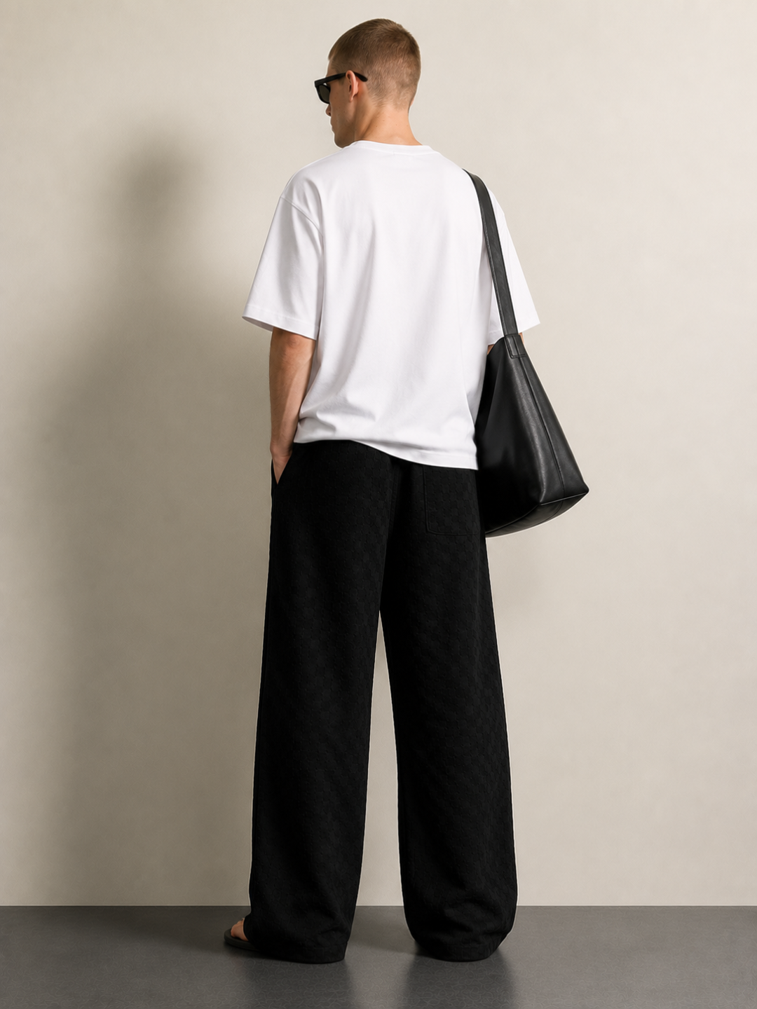 Black Textured Relaxed-Fit Mid-Rise Korean Pant