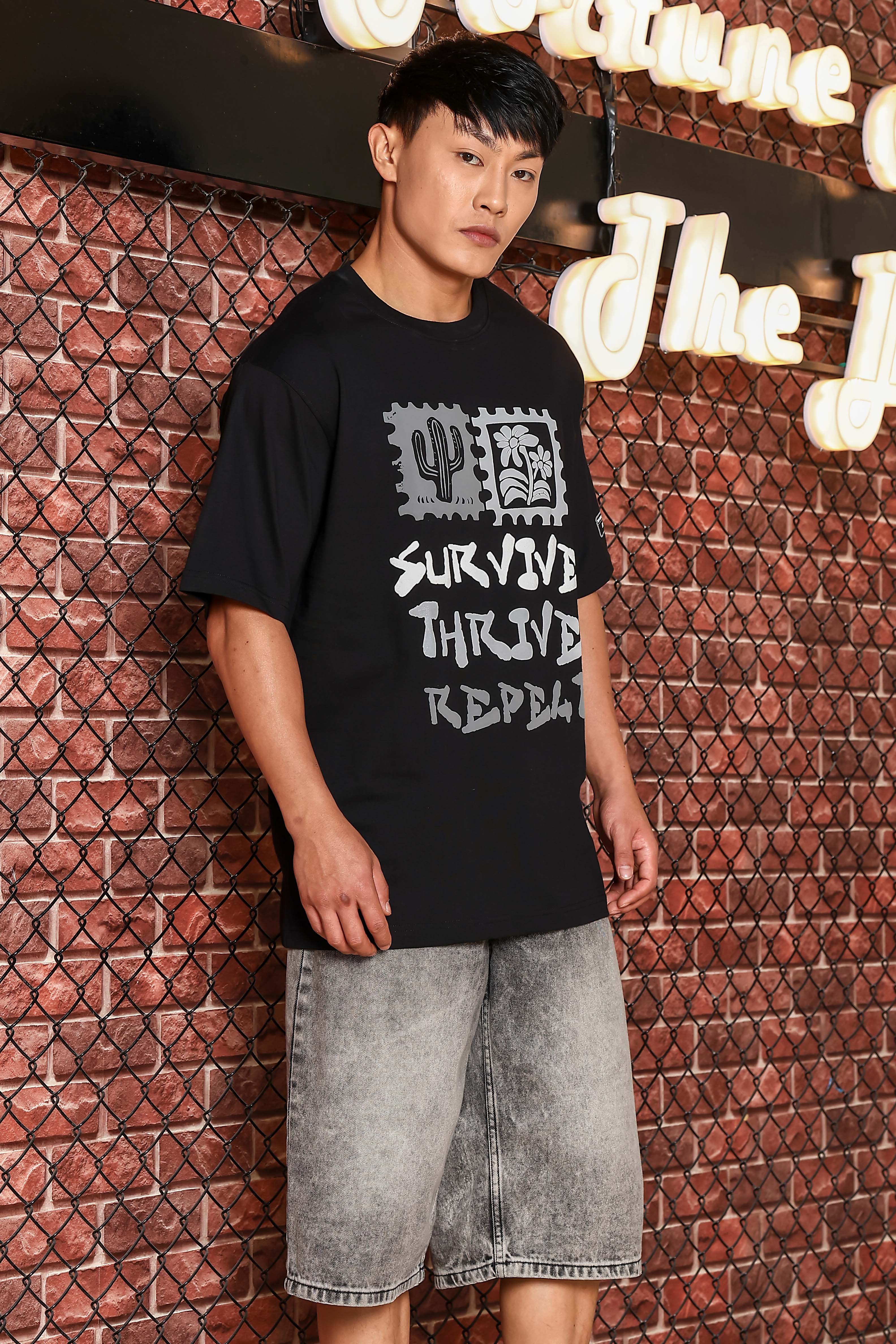 Black Oversized Printed Premium Drop-Shoulder Sleeve Pure Cotton T-shirt
