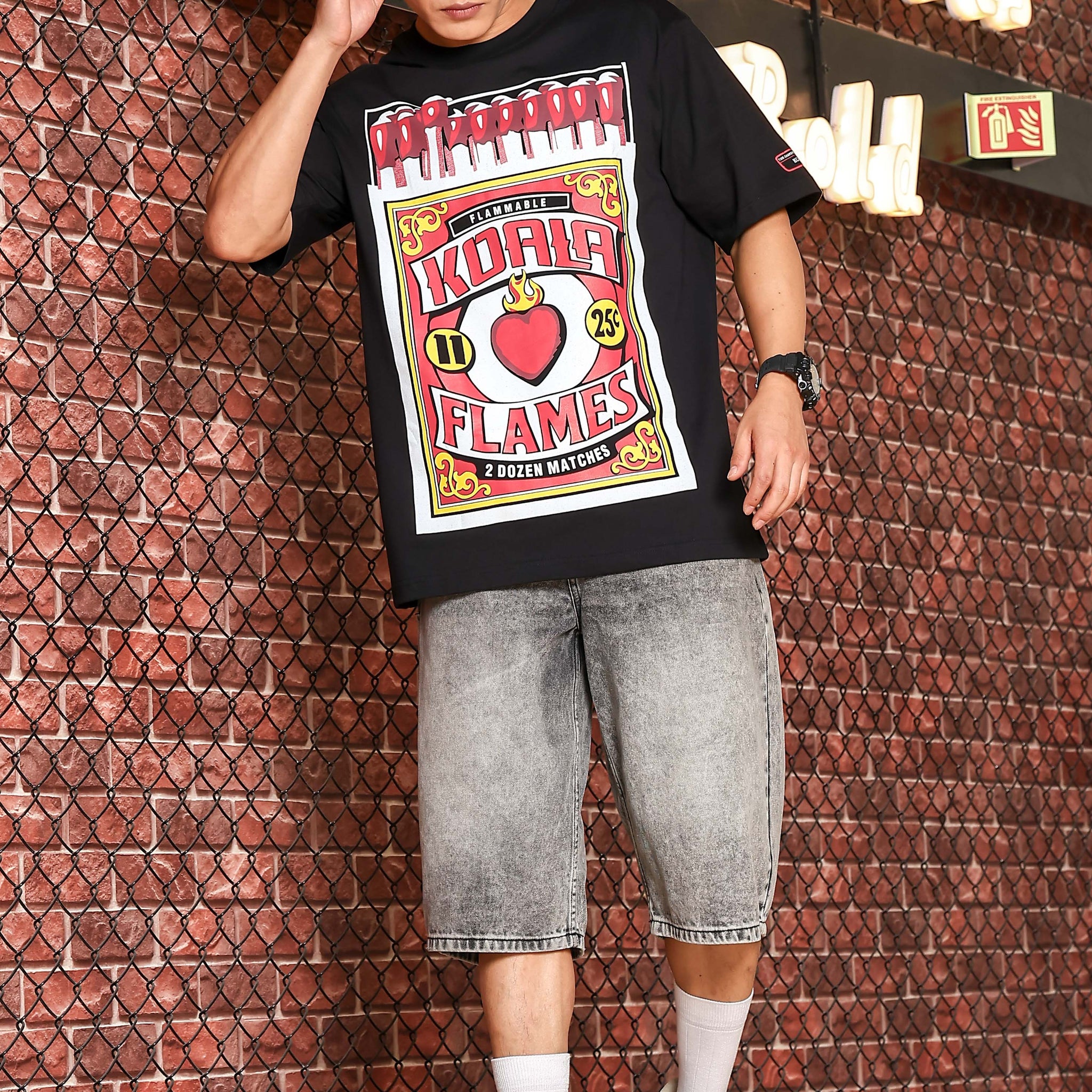 Black Oversized Printed Premium Drop-Shoulder Sleeve Pure Cotton T-shirt