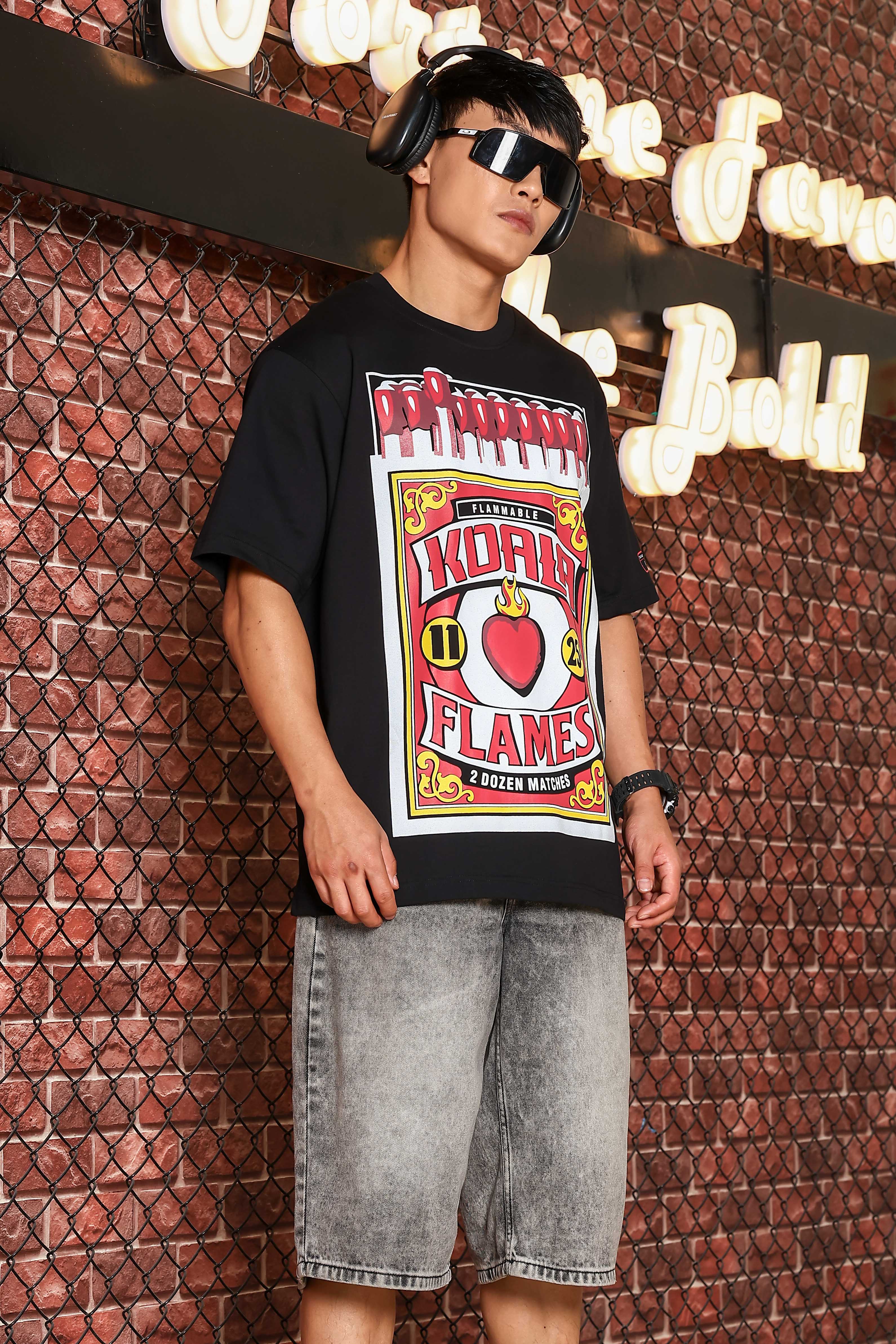 Black Oversized Printed Premium Drop-Shoulder Sleeve Pure Cotton T-shirt