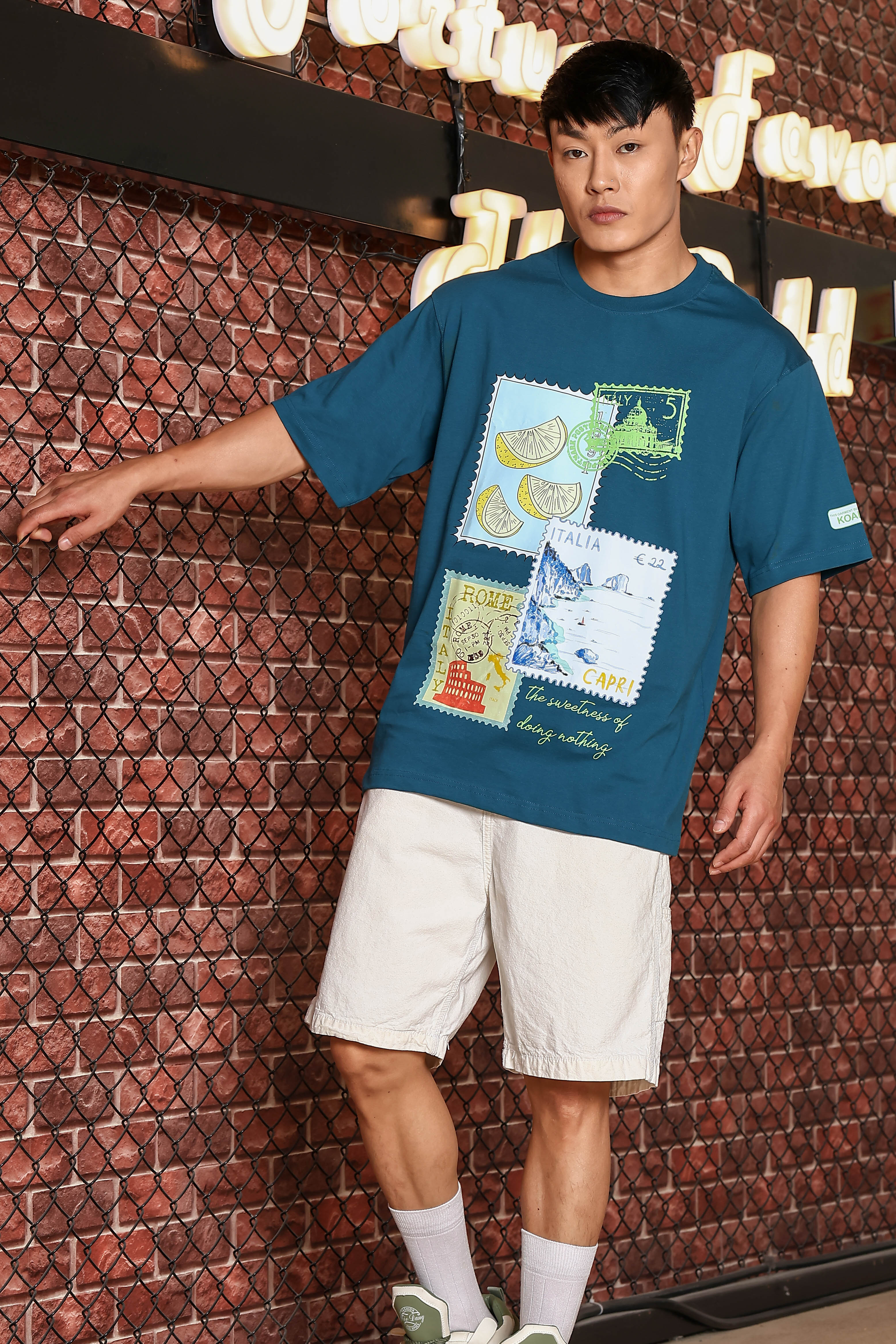 Blue Oversized Printed Premium Drop-Shoulder Sleeve Pure Cotton T-shirt