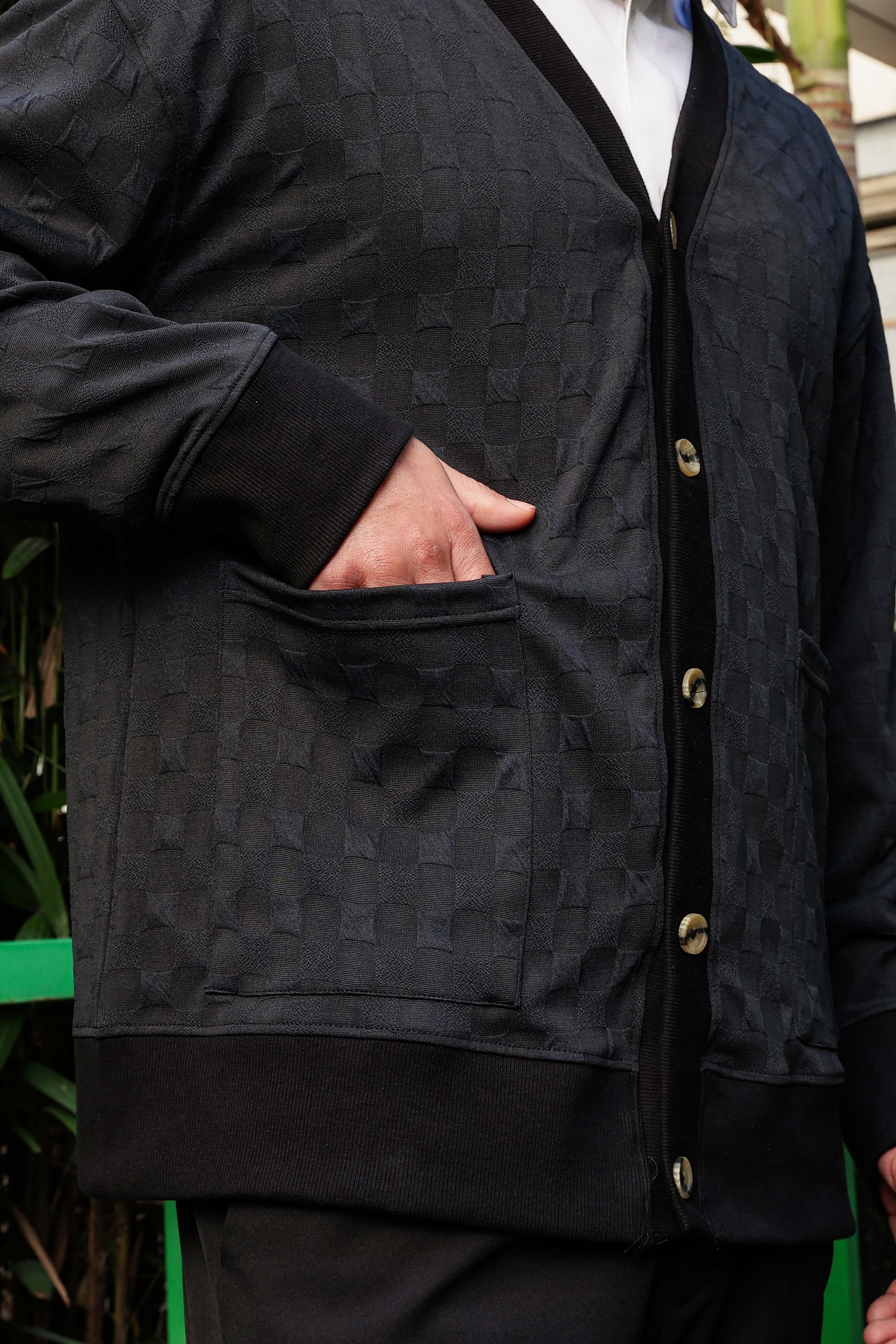 Black Textured Self Design V-Neck Knitted Cardigan