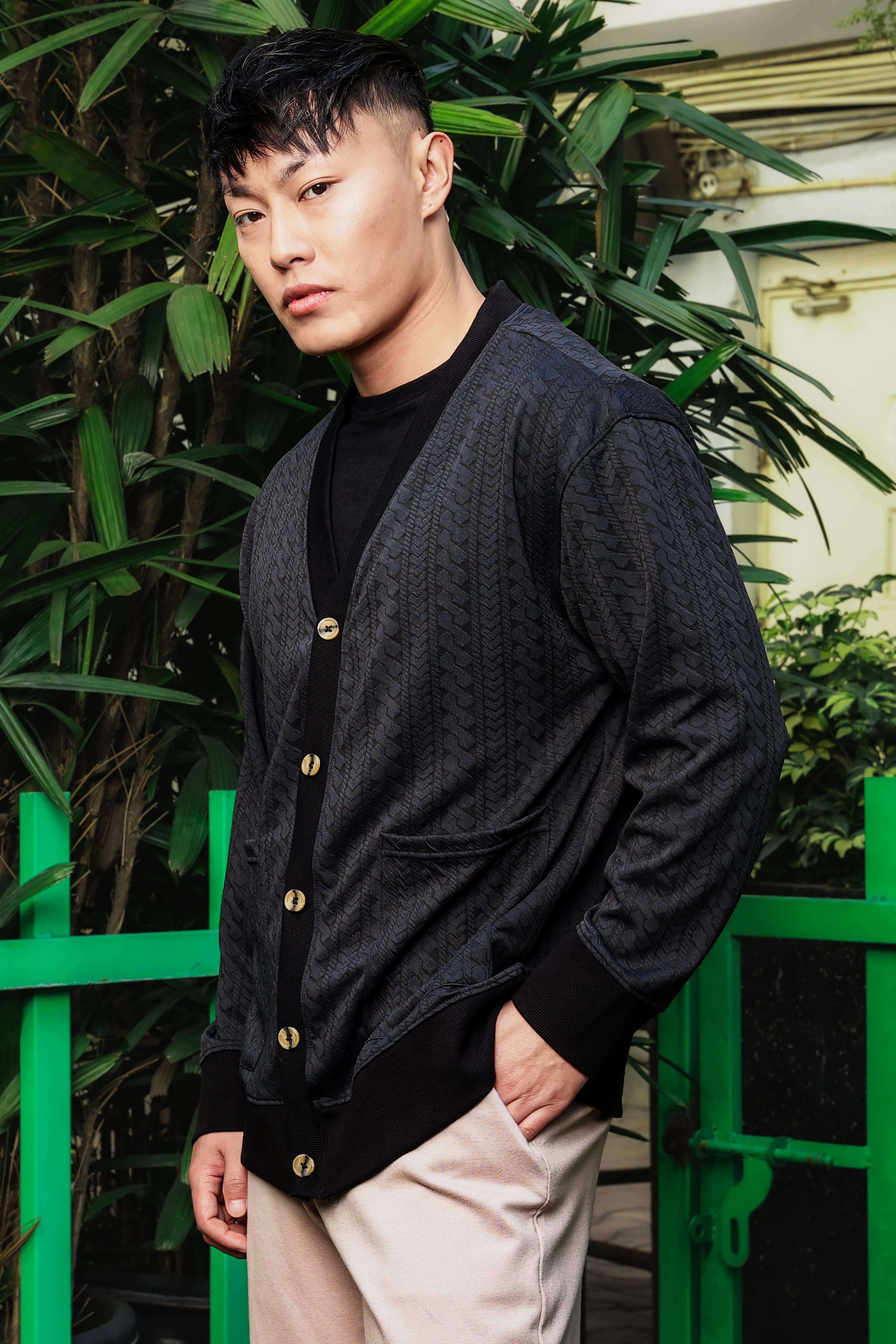 Black Textured & Self Design V-Neck Knitted Cardigan