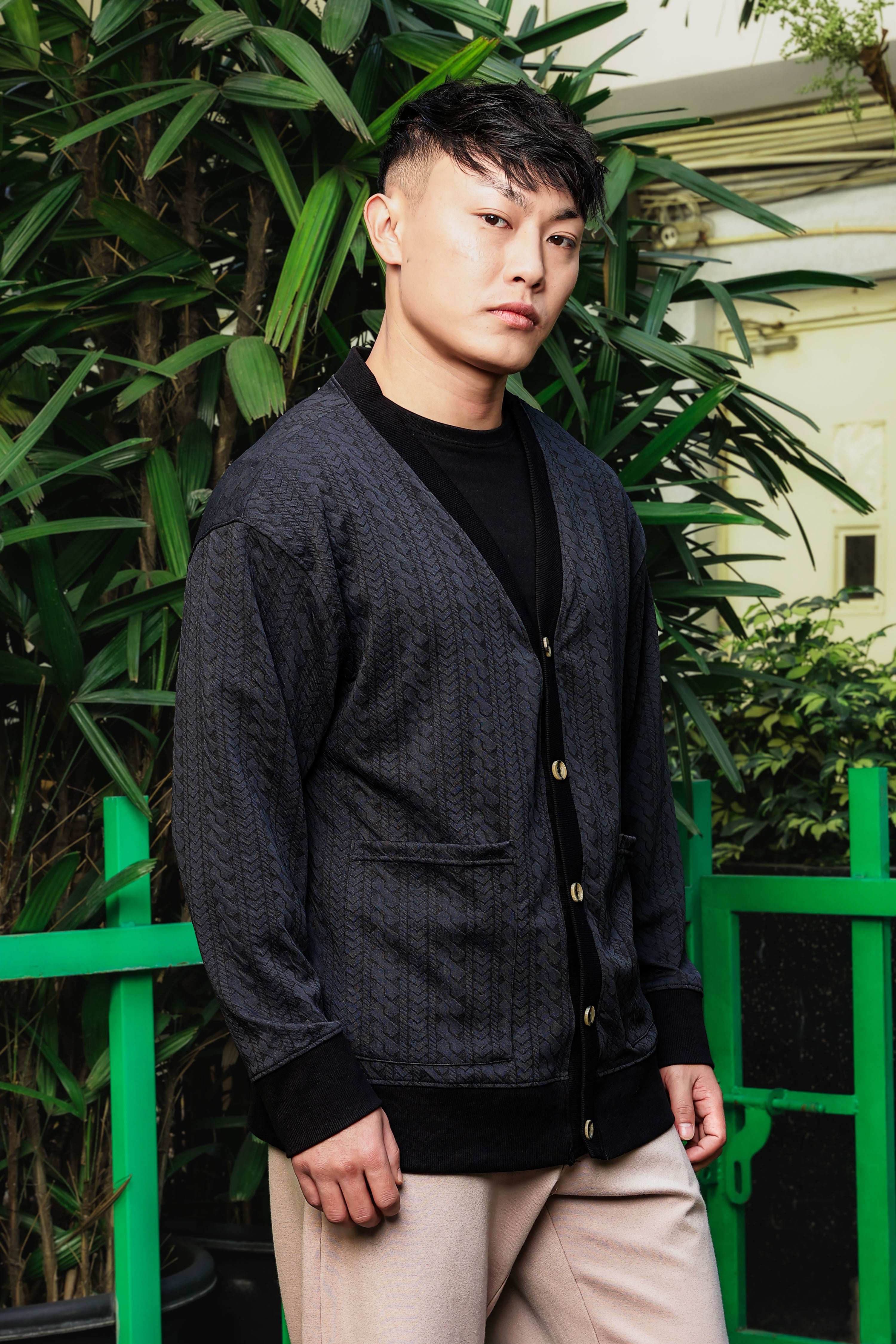 Black Textured & Self Design V-Neck Knitted Cardigan