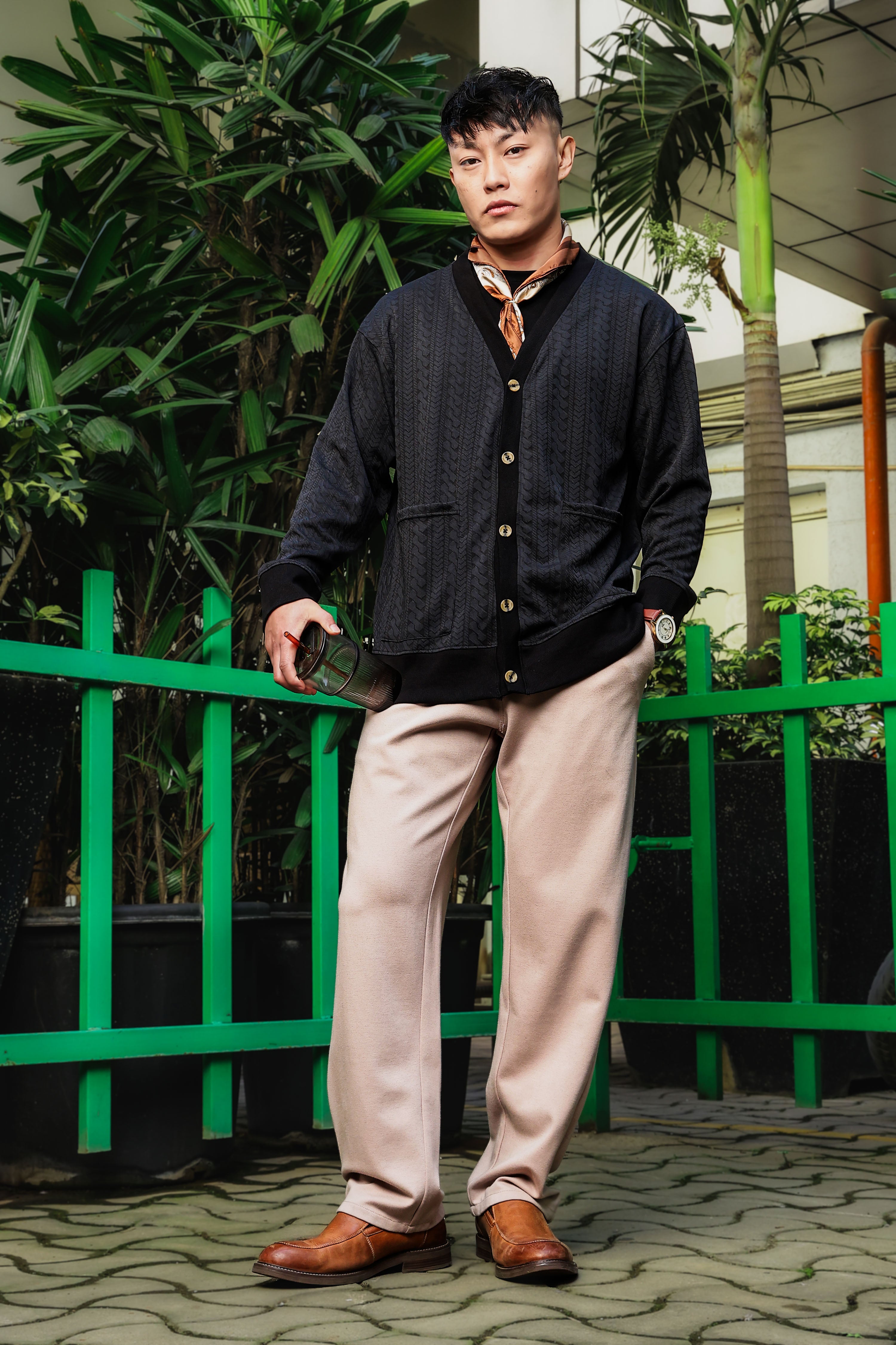 Black Textured & Self Design V-Neck Knitted Cardigan