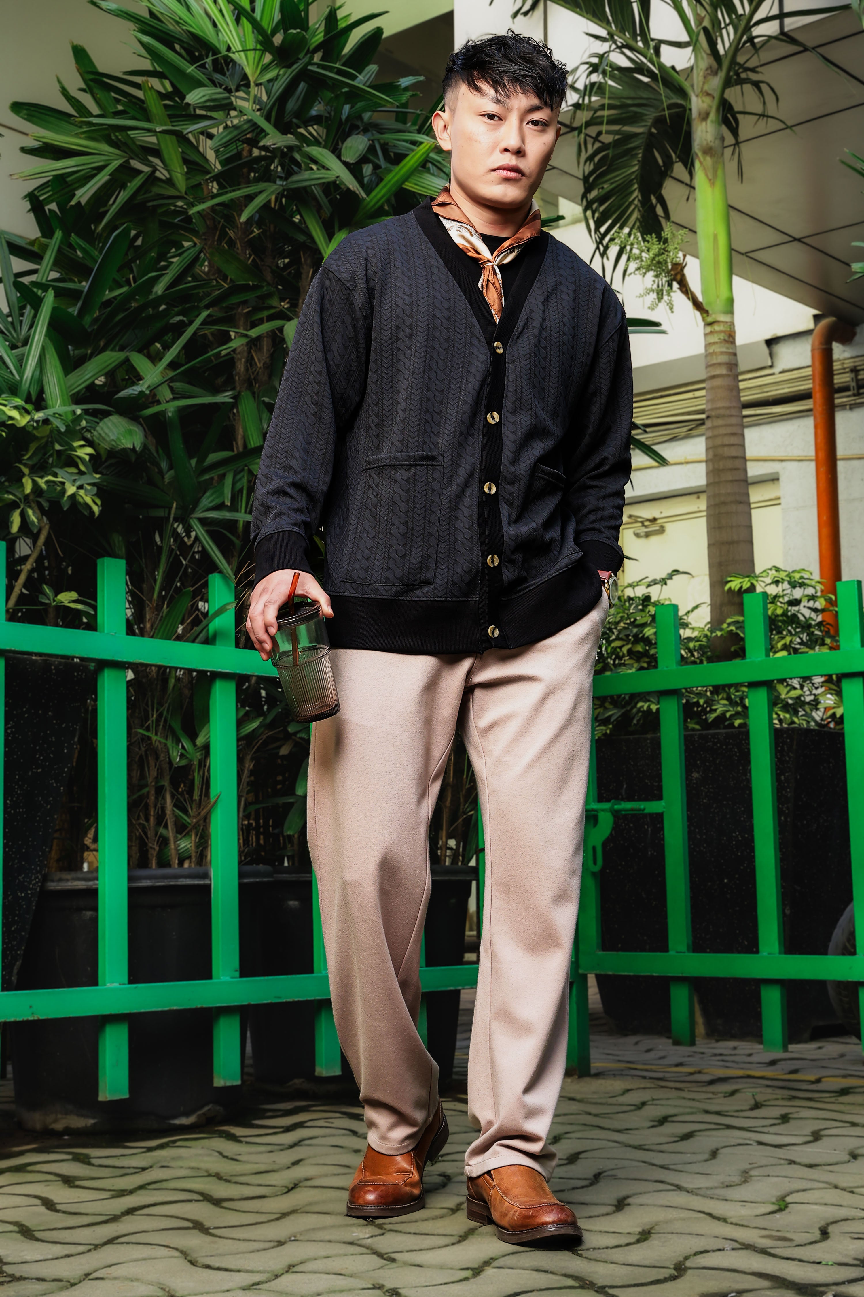 Black Textured & Self Design V-Neck Knitted Cardigan