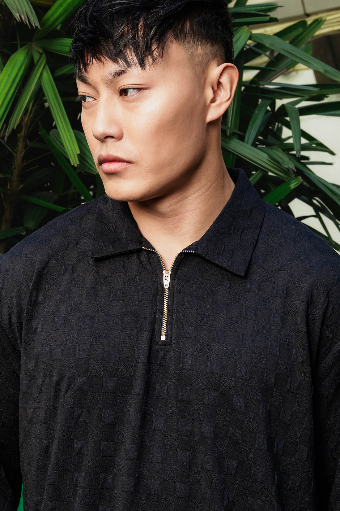 Black Solid Textured Cable Knit Drop-Shoulder Relaxed Fit Polo Neck Full Sleeve T-Shirt