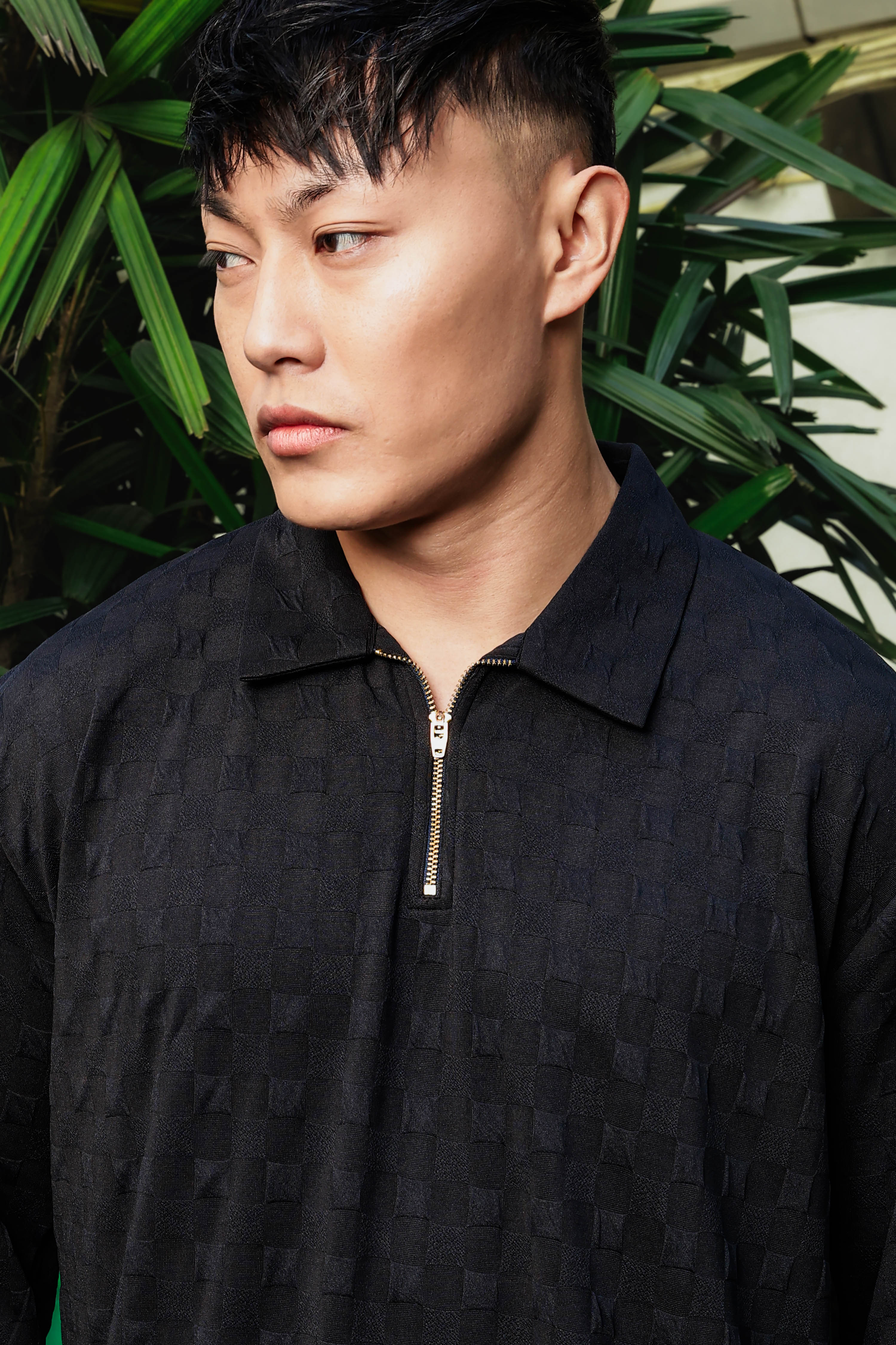 Black Solid Textured Cable Knit Drop-Shoulder Relaxed Fit Polo Neck Full Sleeve T-Shirt