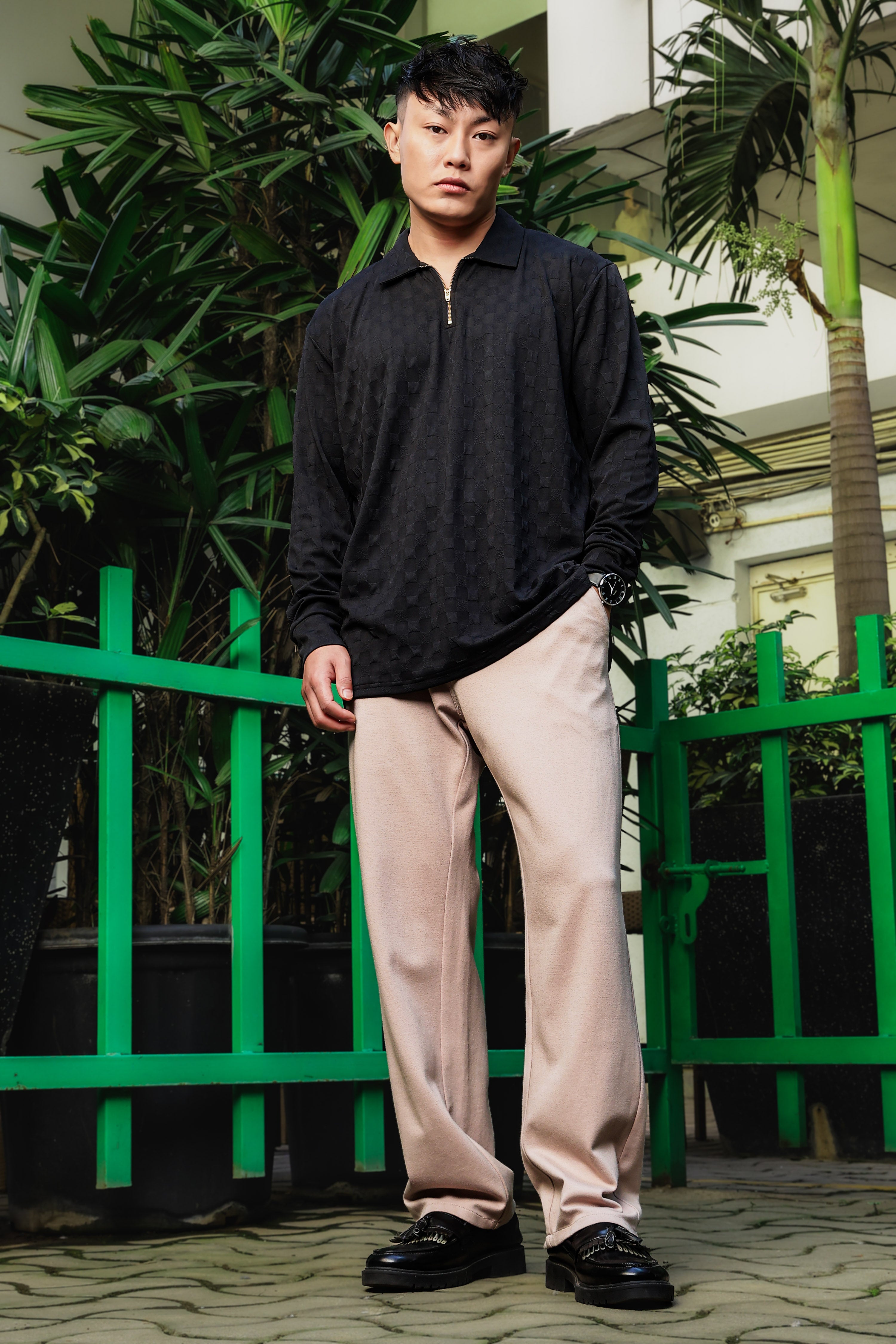 Black Solid Textured Cable Knit Drop-Shoulder Relaxed Fit Polo Neck Full Sleeve T-Shirt