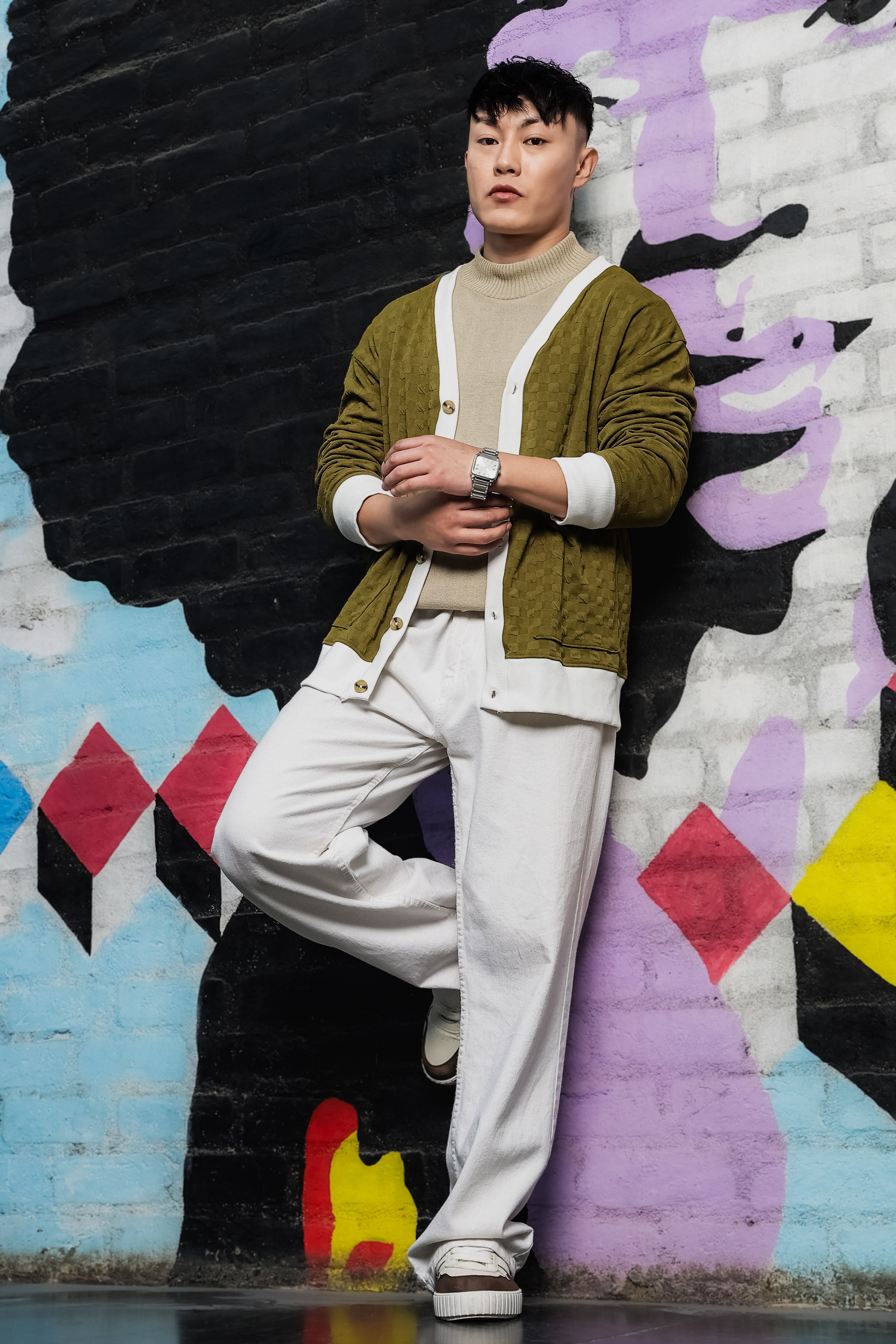 Olive Textured & Self Design V-Neck Knitted Cardigan